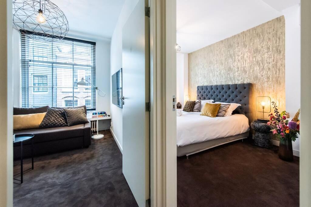 Luxurious Boutique Suite In City Center Амстердам Екстериор снимка